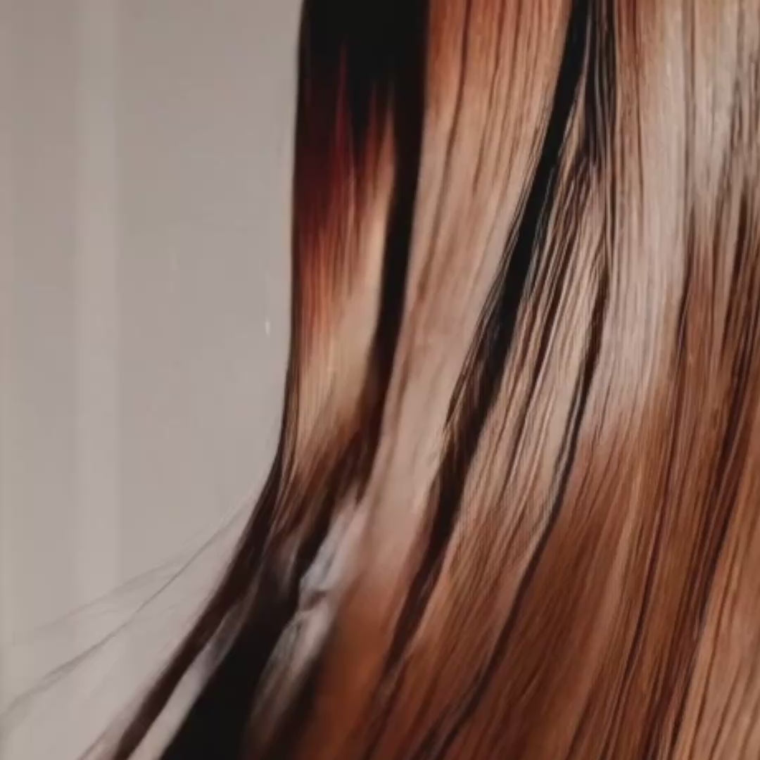 Vidéo de cheveux longs, lisses et brillants, Lotion Pousse et anti-chute NMB